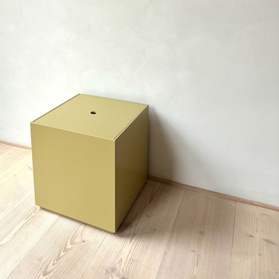 Mobler DANSKshop | The Box // Lakeret Mdf